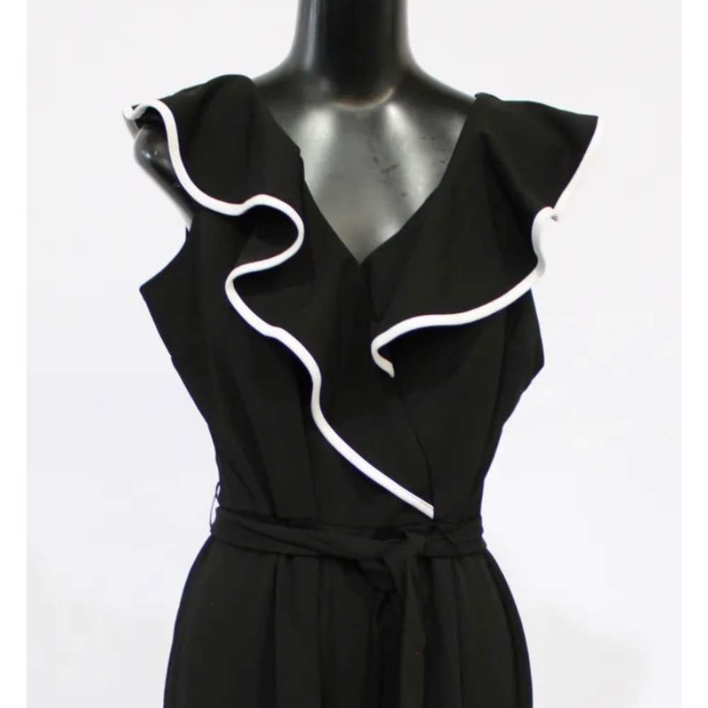 Bebe Women's Tie-Waist Flutter Sleeve Cropped Jumpsuit CL8 Black/White Large NWT